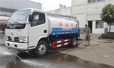 15噸灑水車(chē)價(jià)格與選購(gòu)指南